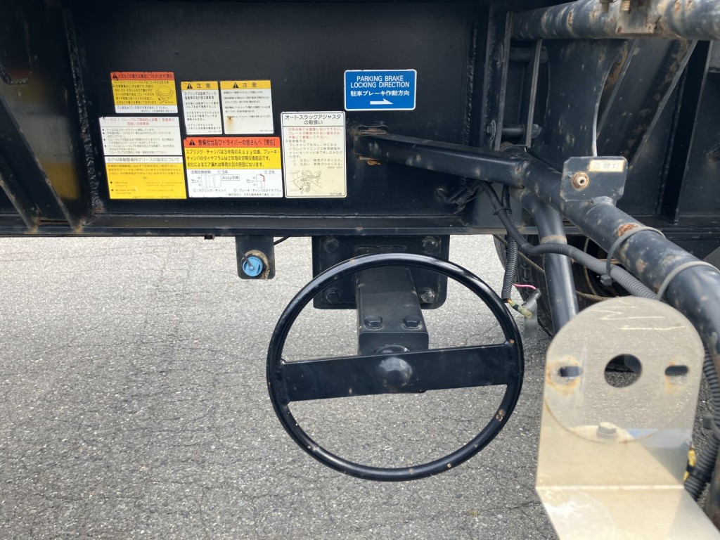 駐車ブレーキです。（固着して回りません）|トレクス  FFS121BYの写真19