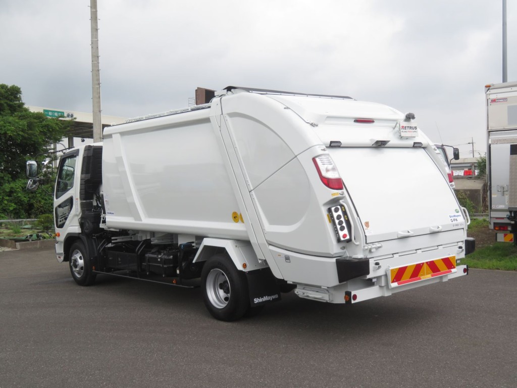 三菱 ファイター 2KG-FK72F(2WD)の写真3