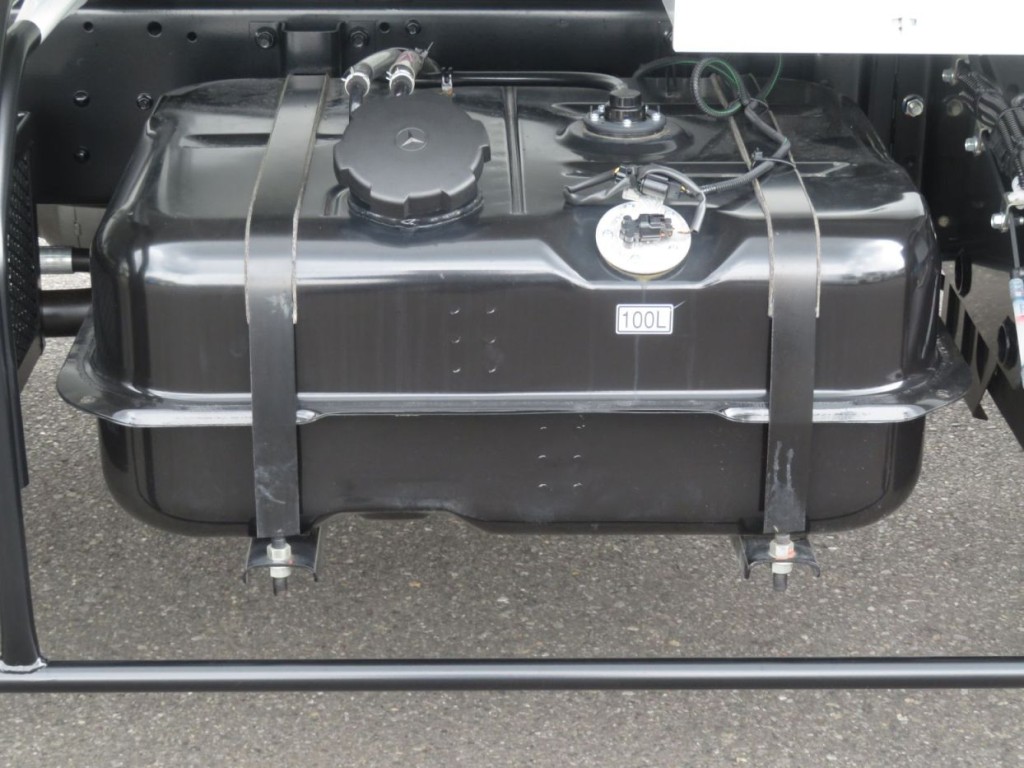 燃料タンクは100Lです。|三菱 ファイター 2KG-FK72F(2WD)の写真18