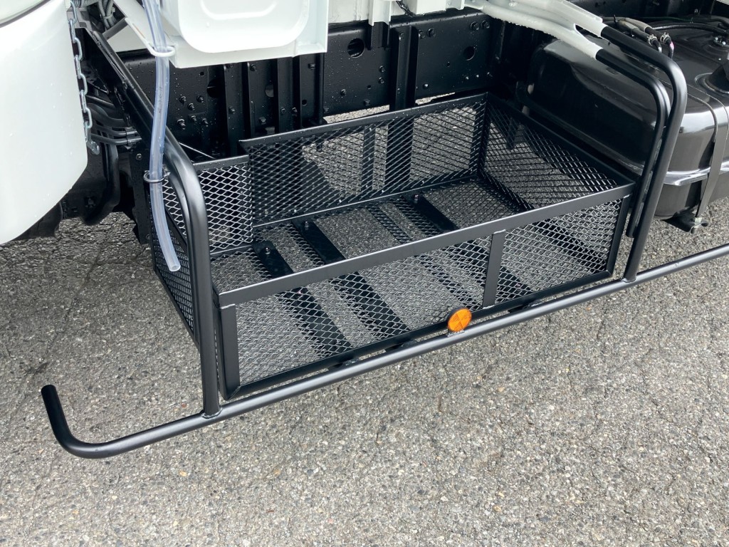 助手席側の物入れが付いています。|三菱 ファイター 2KG-FK62F(2WD)の写真18