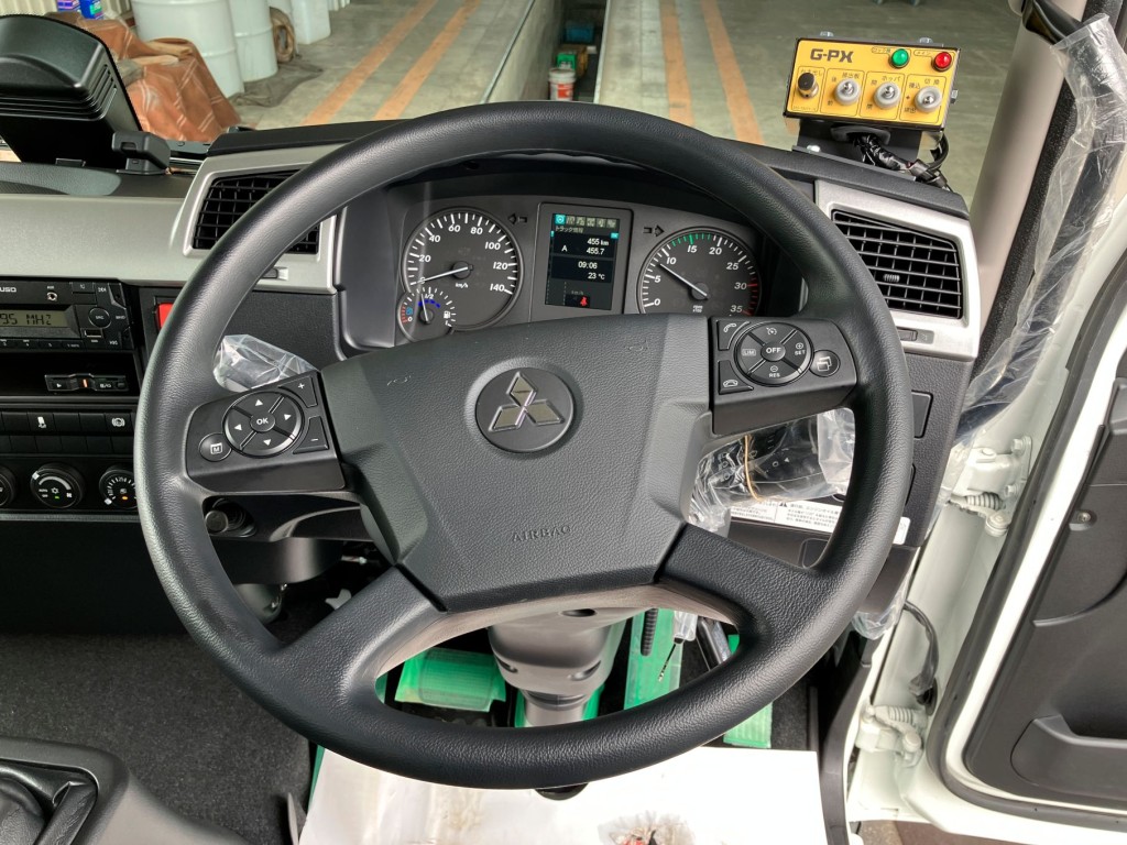 メーター周りの状態です。|三菱 ファイター 2KG-FK62F(2WD)の写真27