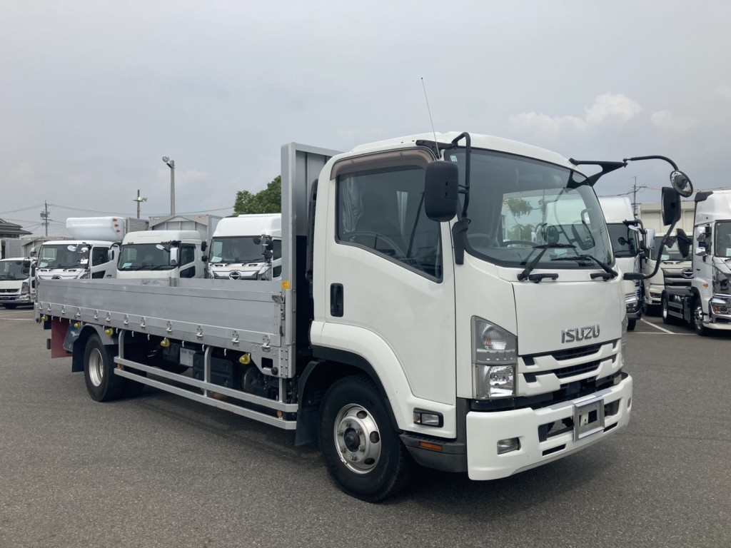 いすゞの6,2m標準幅のアルミ平ボデーです。|いすゞ フォワード 2RG-FRR90S2(2WD)の写真2