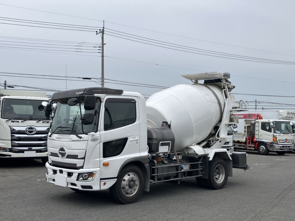 日野 レンジャー 2KG-FJ2ACAの写真1