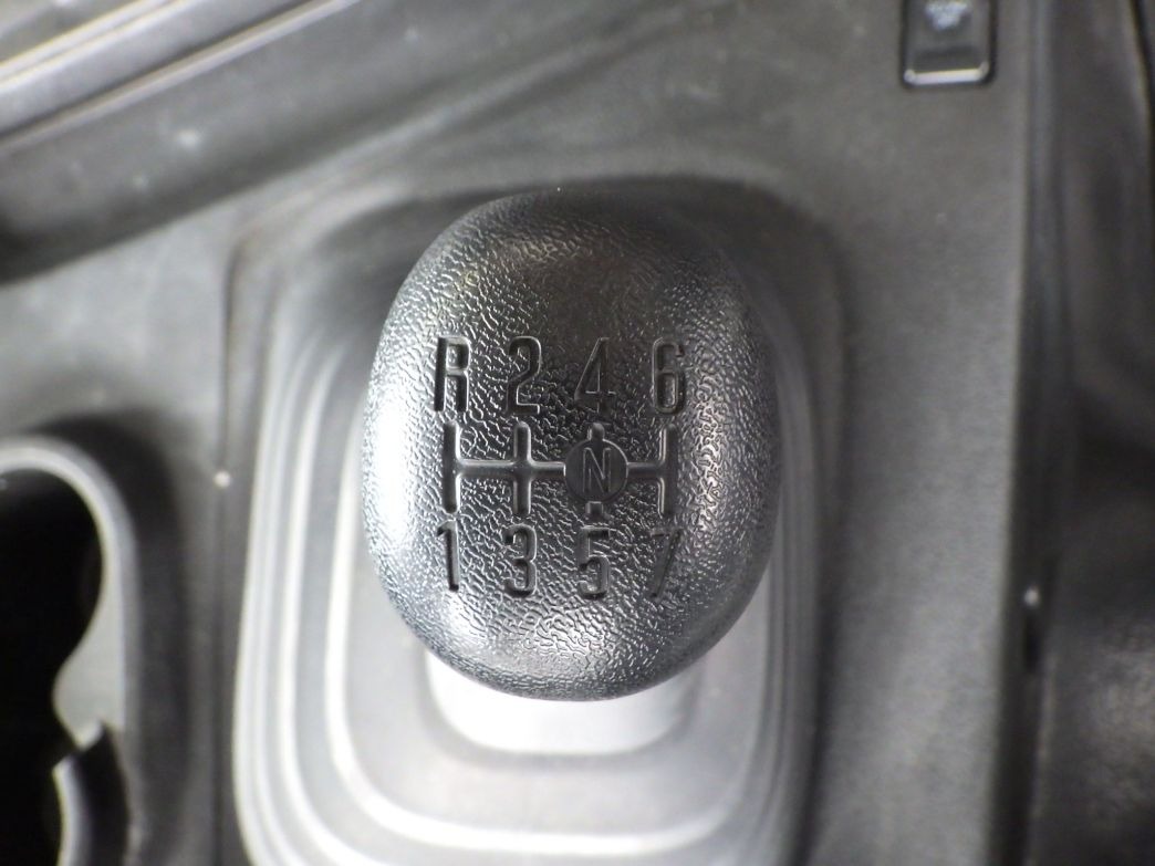 MT7速です。|いすゞ ギガ 2KG-CXZ77CT(6x4)の写真22