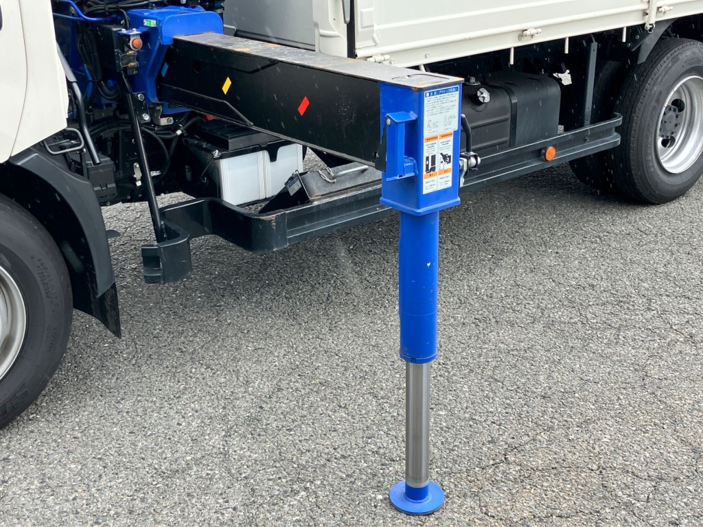 アウトリガーの状態です。|日野 デュトロ 2KG-XZU712M(2WD)の写真11