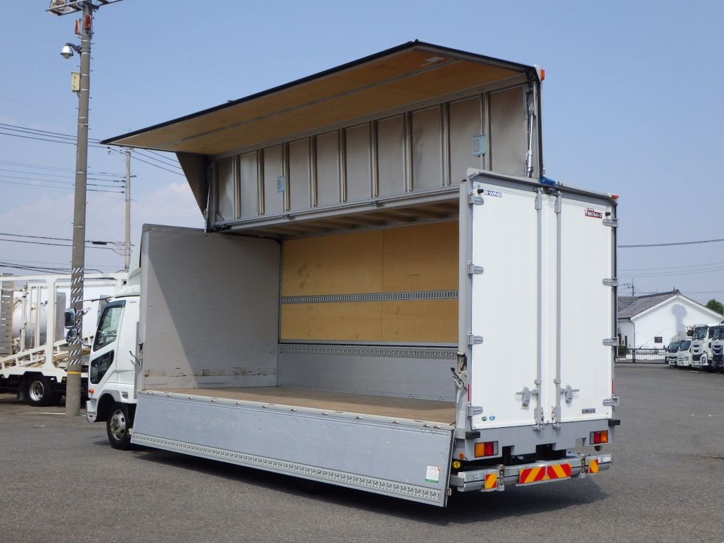 三菱 ファイター 2KG-FK64F(2WD)の写真3