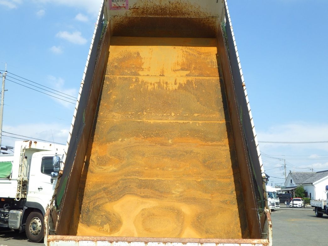 床の状態です。|いすゞ ギガ QKG-CXZ77ATの写真8