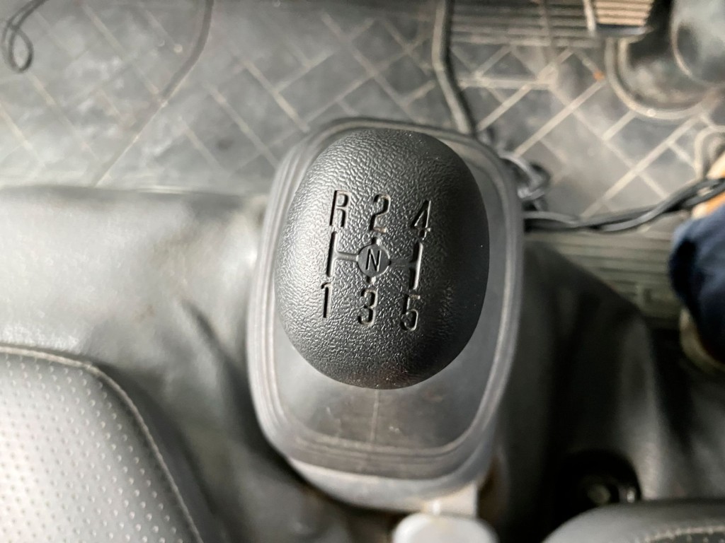 いすゞ エルフ TPG-NJR85ADの写真17