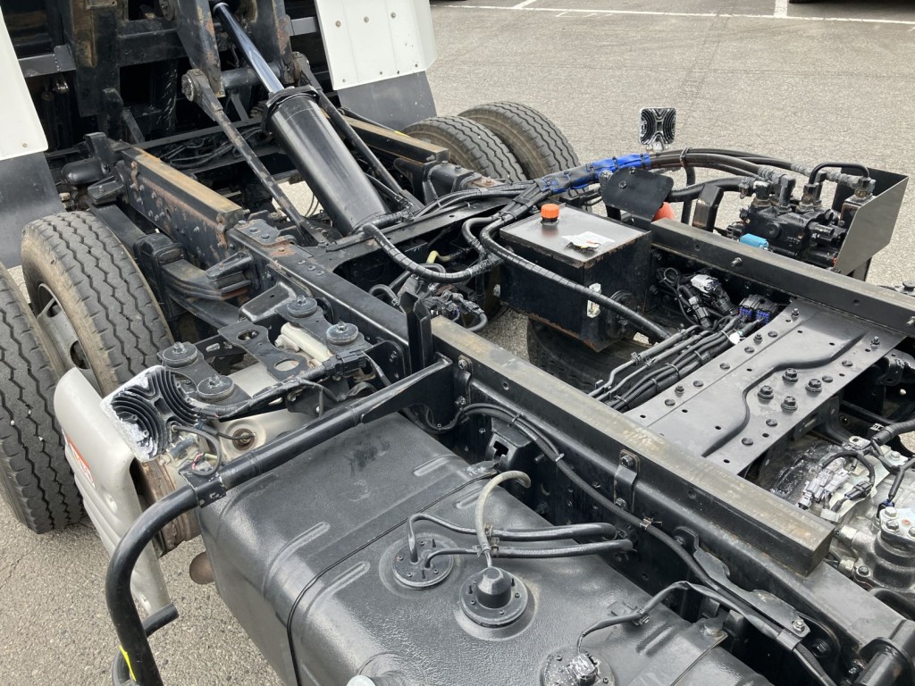 日野 デュトロ 2KG-XZU700X(2WD)の写真9