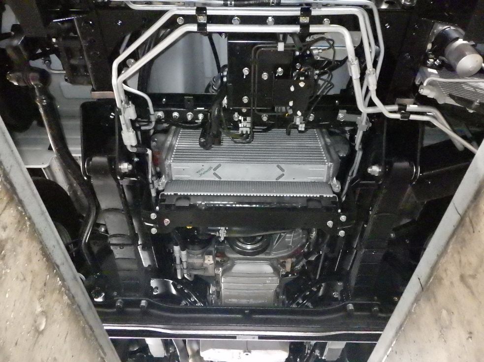 ボディー下周りの状態です。|三菱 キャンター 2PG-FEBM0(2WD)の写真18