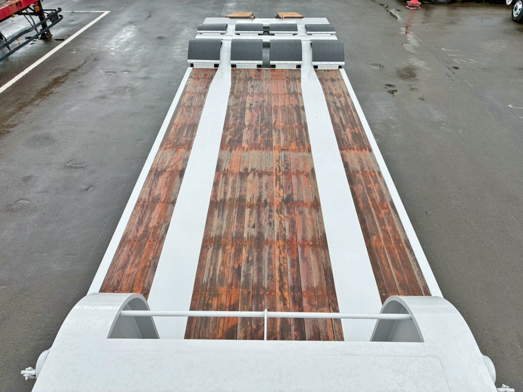 前方から後方を見た状態です。|トレクス PMR440の写真13