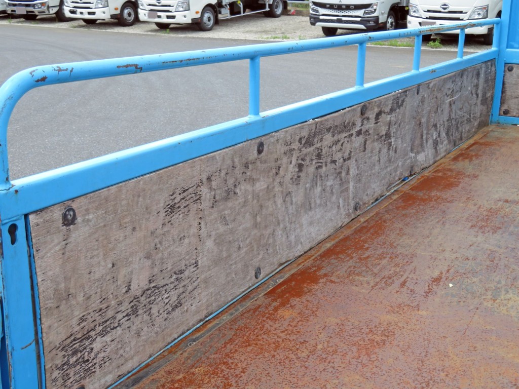 あおり内側の状態です。|三菱 キャンター TPG-FBA20(2WD)の写真31