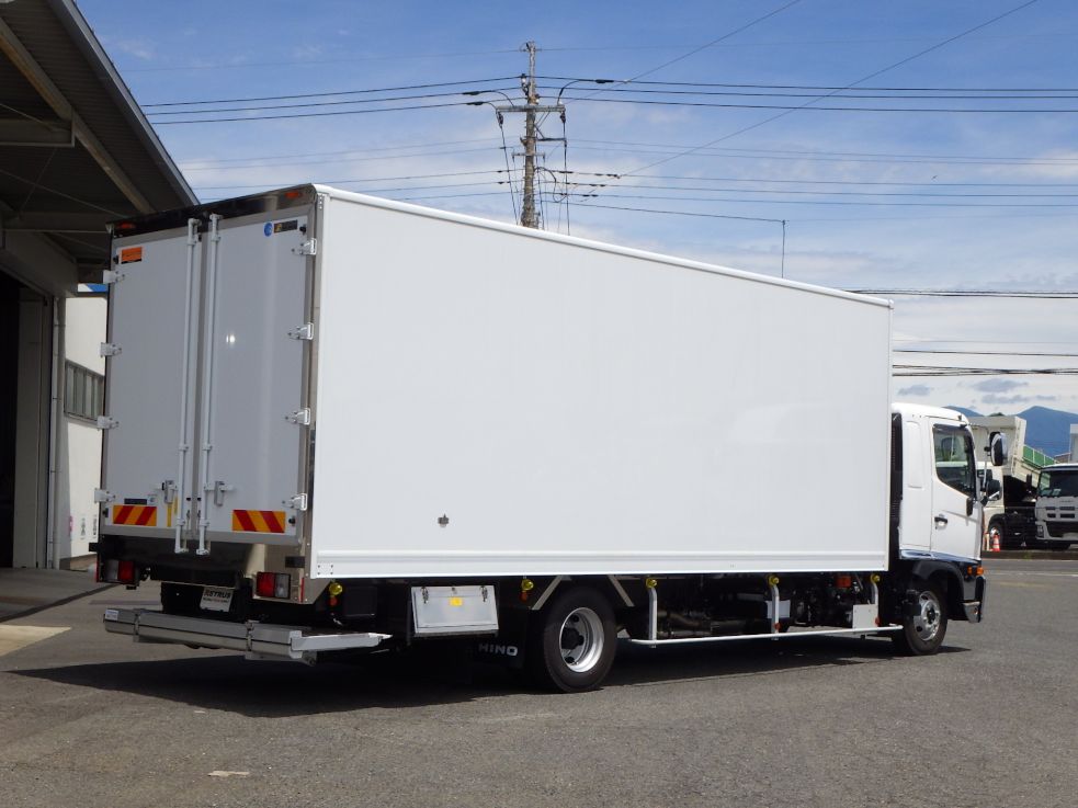 日野 レンジャー 2KG-FD2ABG(2WD)の写真4