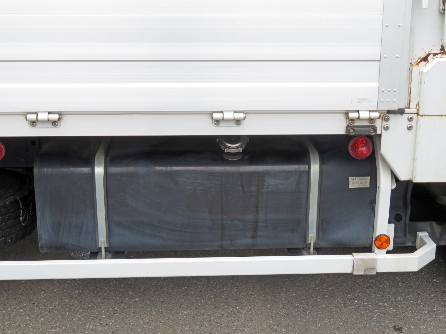 燃料タンクは250Lです。|日野 レンジャー 2KG-FD2ABG(2WD)の写真20