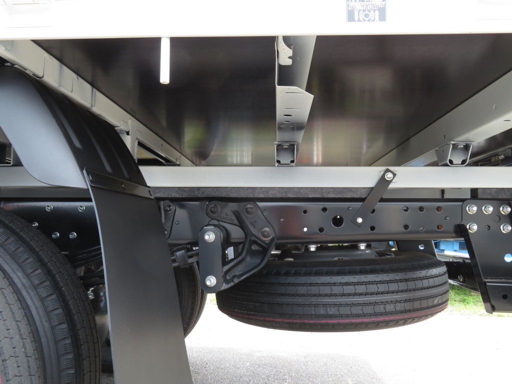 シャーシとネタの状態です。|日野 デュトロ 2WG-XZU721M(2WD)の写真5