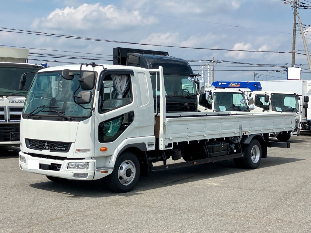 三菱 ファイター 2KG-FK62F(2WD)の写真1