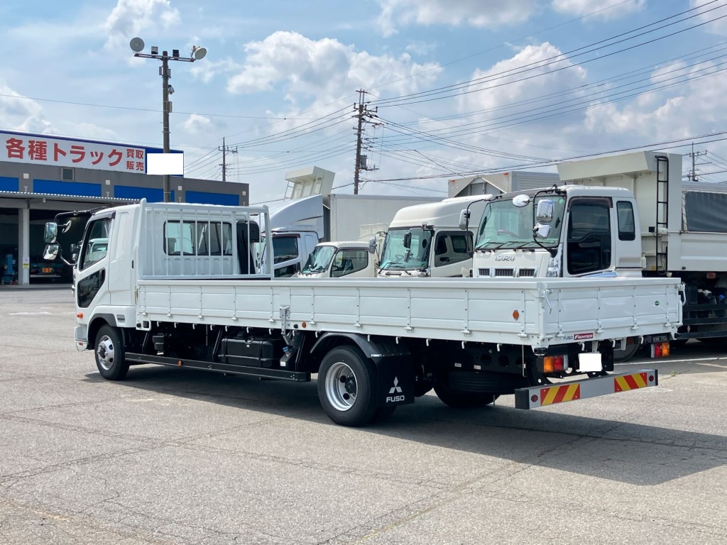 三菱 ファイター 2KG-FK62F(2WD)の写真3