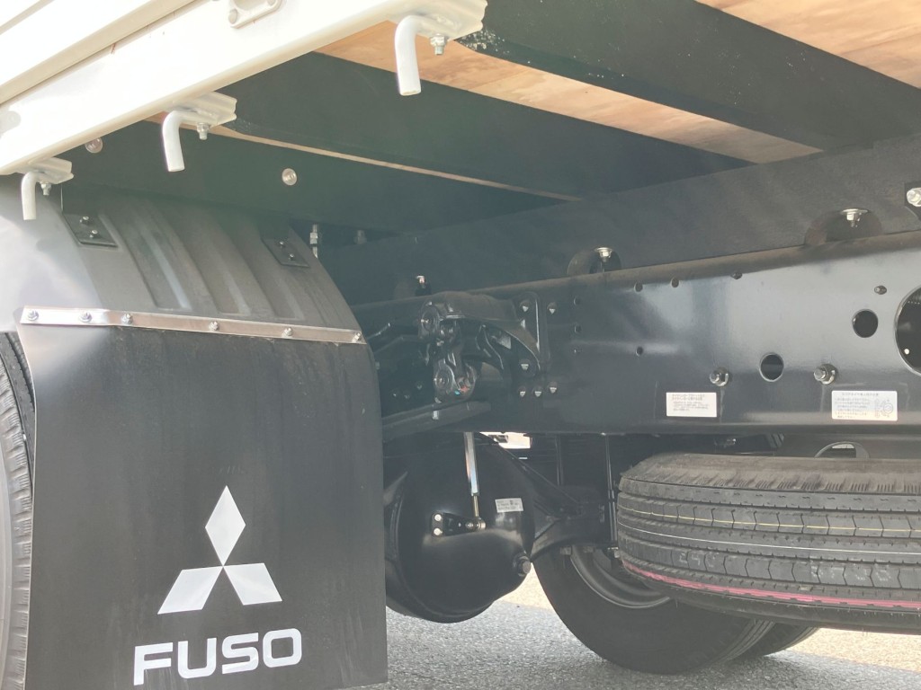 三菱 ファイター 2KG-FK62F(2WD)の写真6