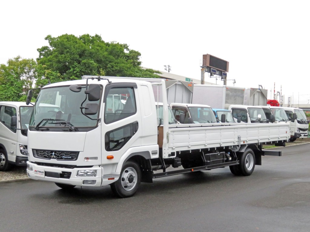 三菱 ファイター 2KG-FK62F(2WD)の写真1