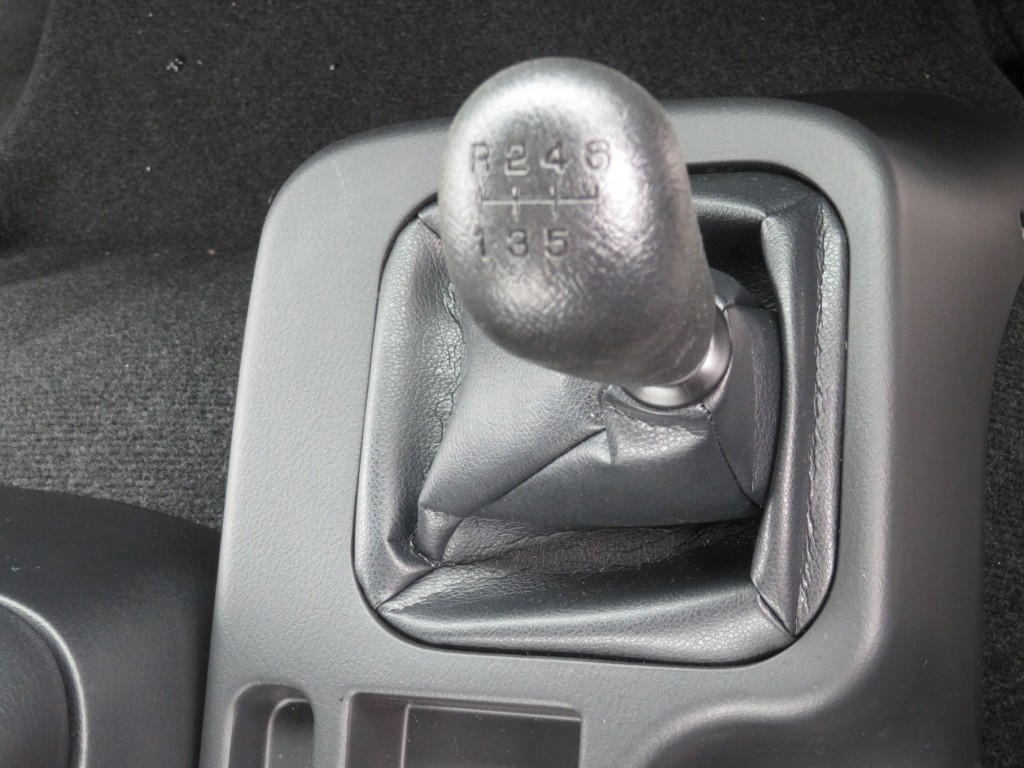 三菱 ファイター 2KG-FK62F(2WD)の写真12