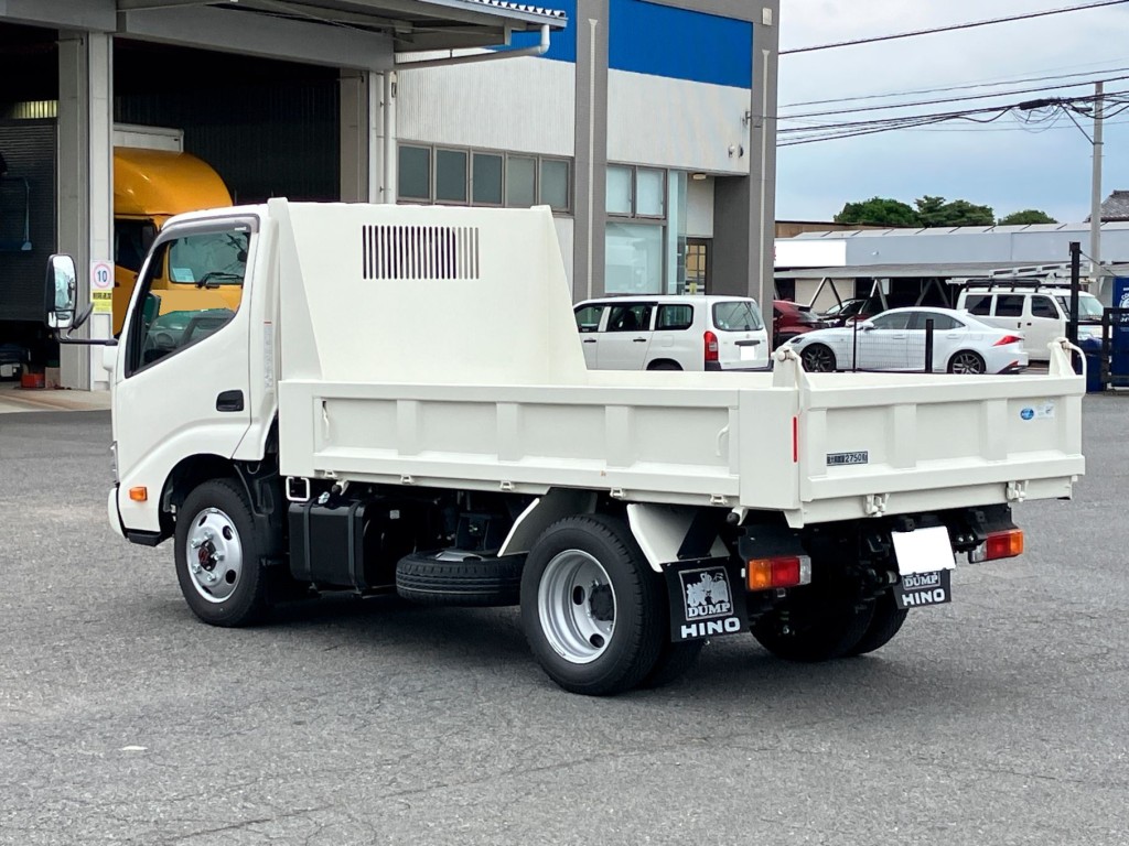 日野 デュトロ 2DG-XZU675T(4WD)の写真3