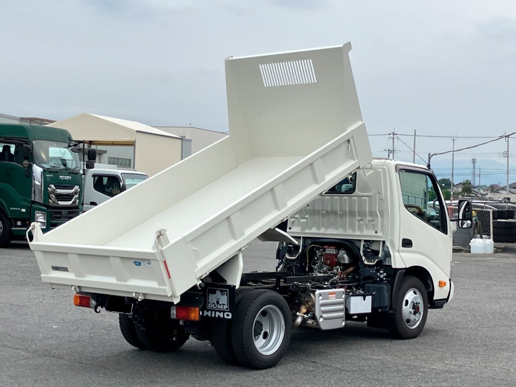 日野 デュトロ 2DG-XZU675T(4WD)の写真4
