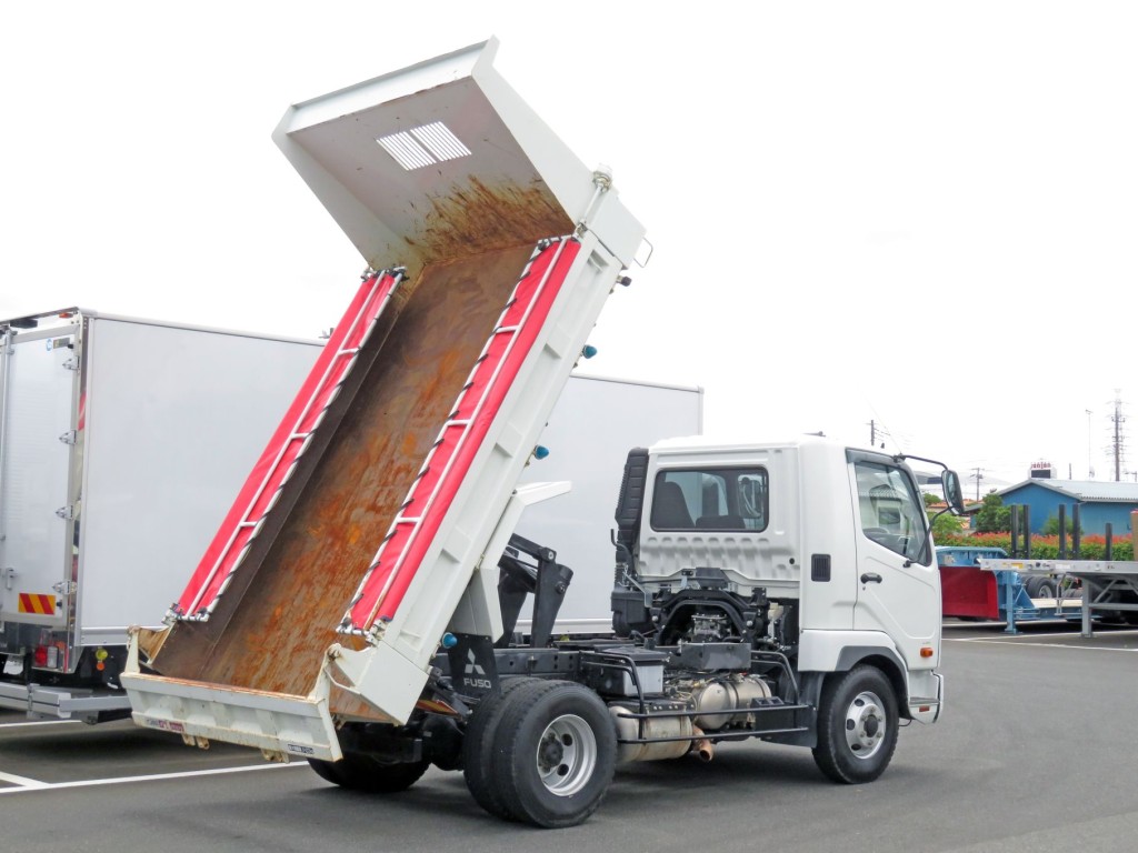 三菱 ファイター 2KG-FK72F(2WD)の写真4