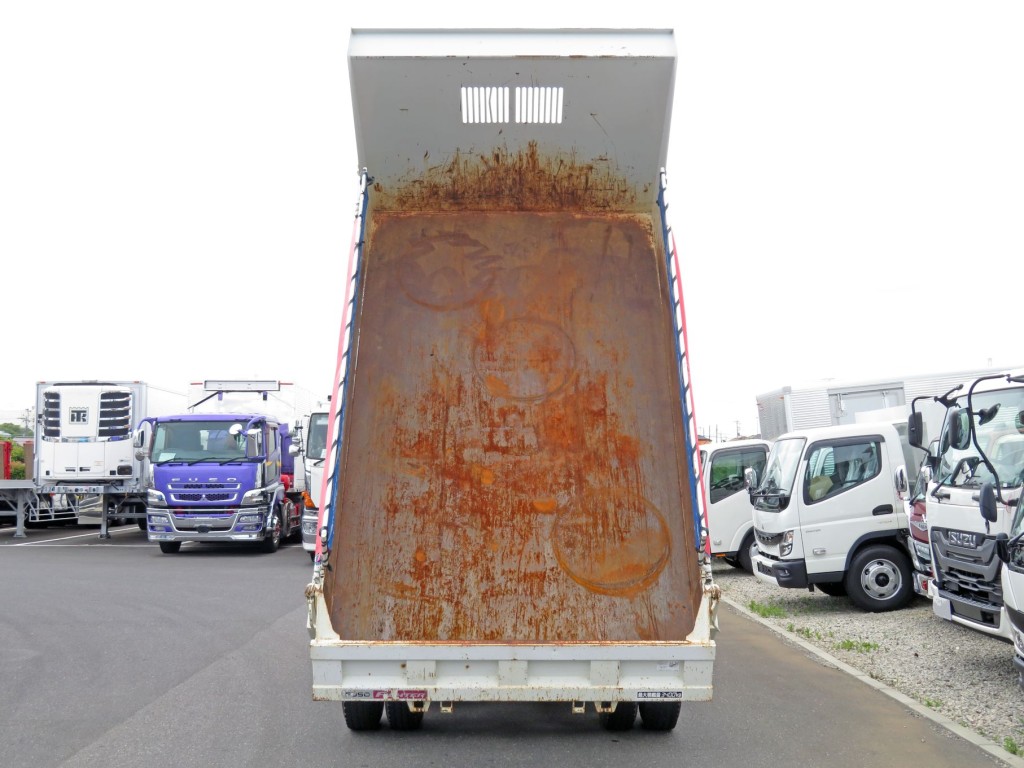 三菱 ファイター 2KG-FK72F(2WD)の写真7