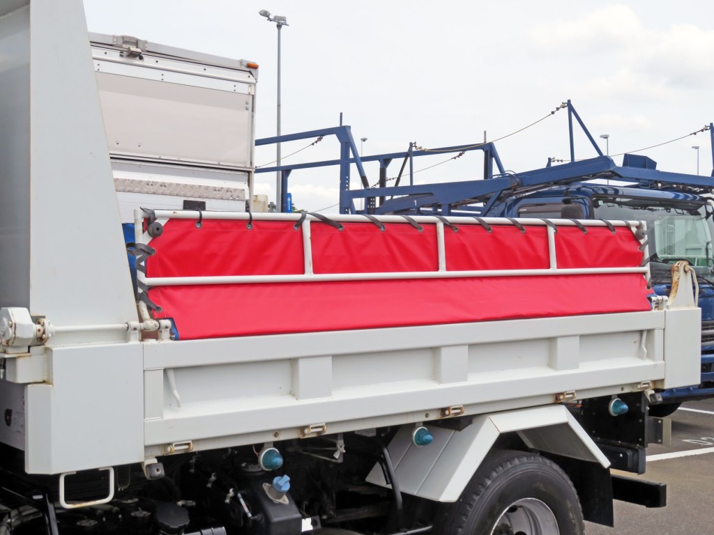 助手席側側面の状態です。|三菱 ファイター 2KG-FK72F(2WD)の写真15