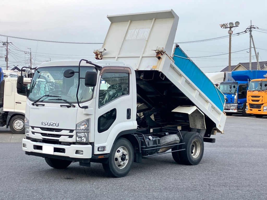 いすゞ フォワード TKG-FRR90S1(2WD)の写真1