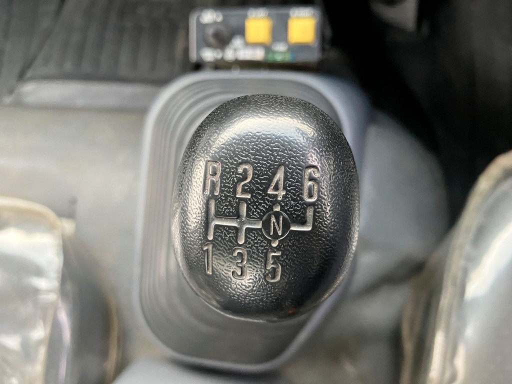 いすゞ フォワード TKG-FRR90S1(2WD)の写真15