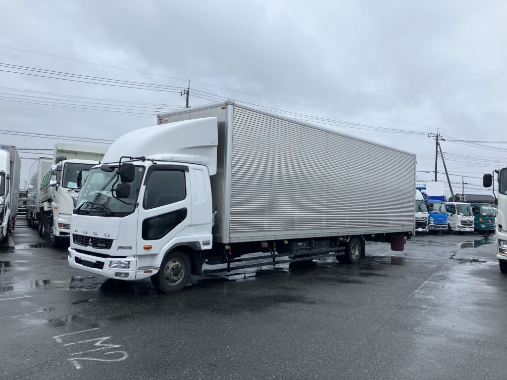 三菱 ファイター 2KG-FK62F(2WD)の写真1
