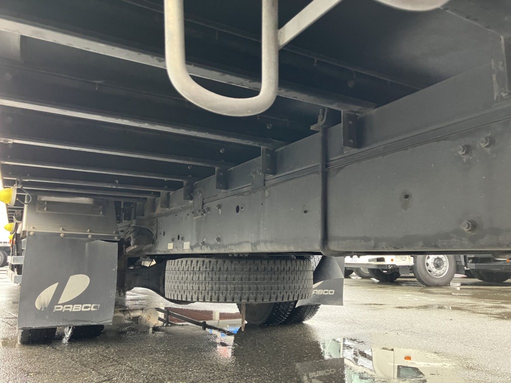 三菱 ファイター 2KG-FK62F(2WD)の写真6