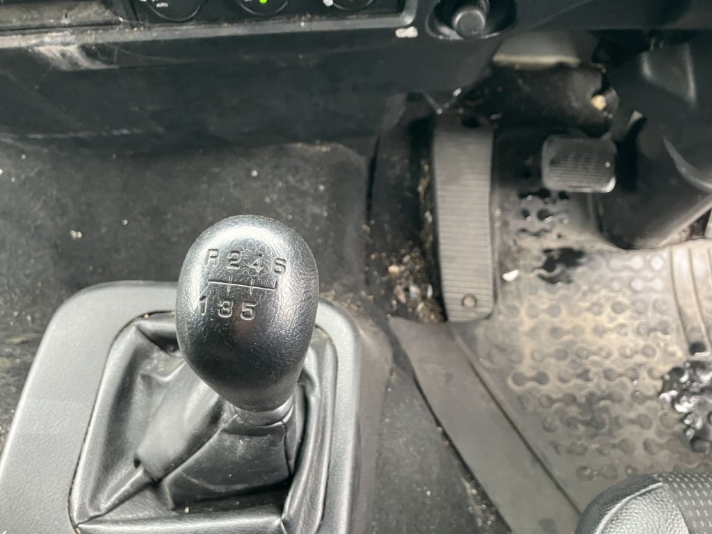 三菱 ファイター 2KG-FK62F(2WD)の写真9