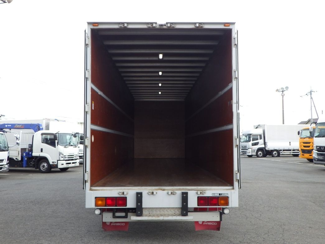 三菱 ファイター 2KG-FK62F(2WD)の写真9