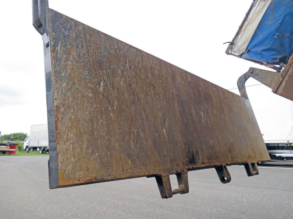 いすゞ フォワード 2RG-FTR90U2の写真12
