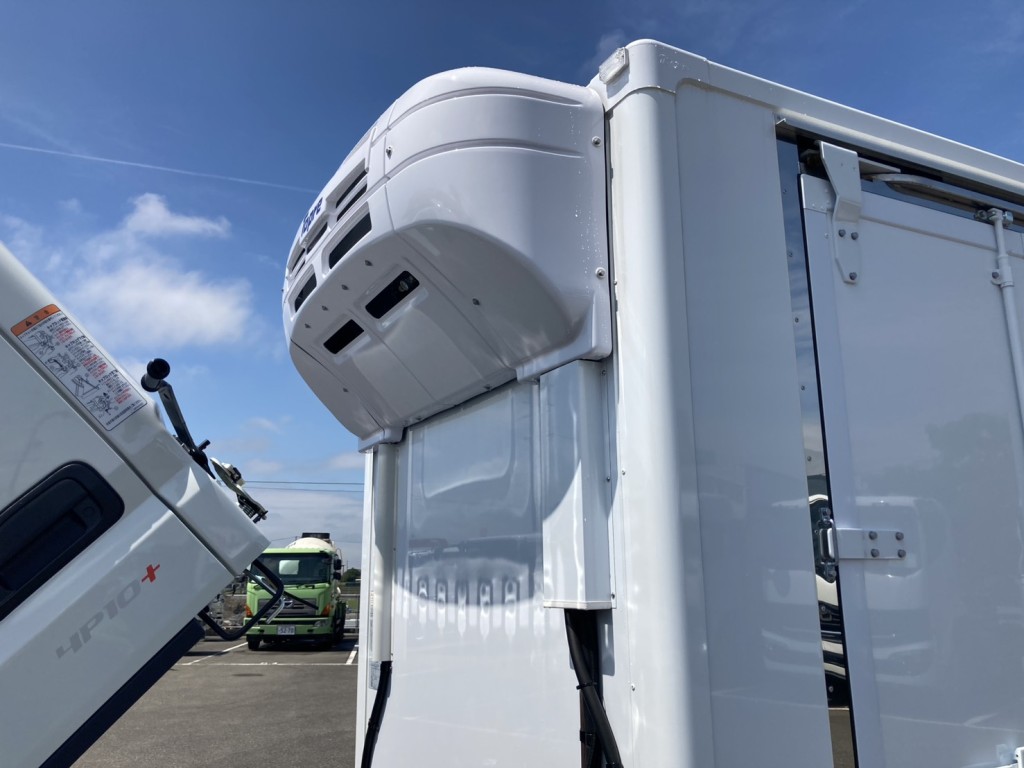 三菱 キャンター 2RG-FBAV0(4WD)の写真30
