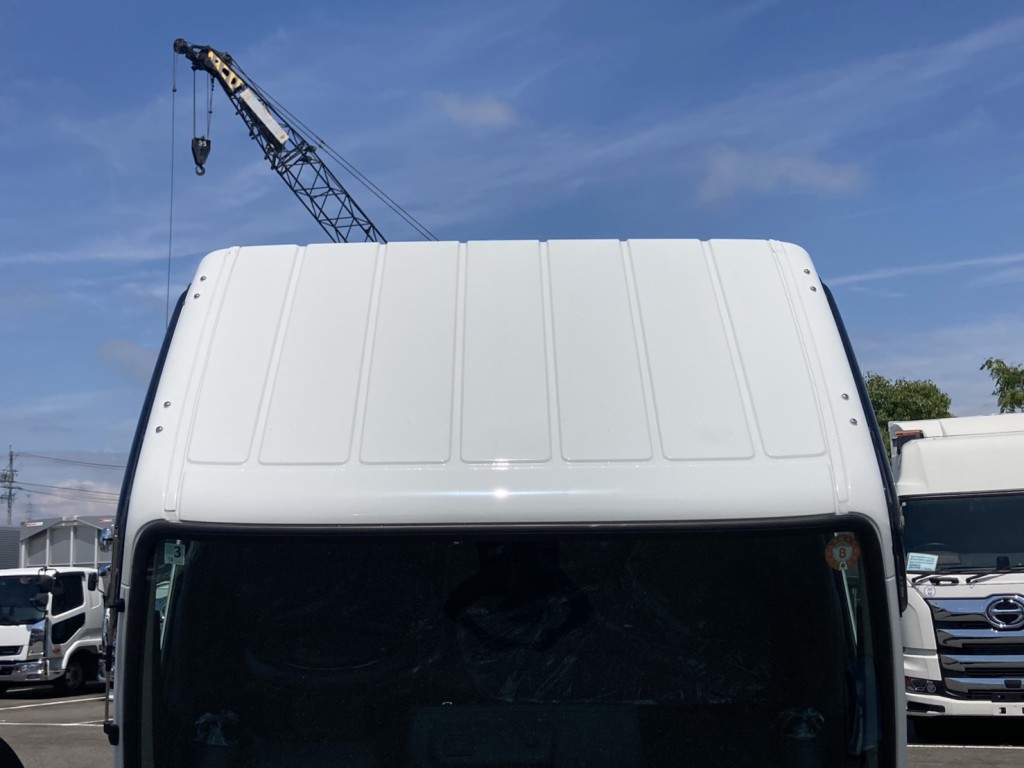 キャブルーフの状態です。|三菱 キャンター 2RG-FBAV0(4WD)の写真40