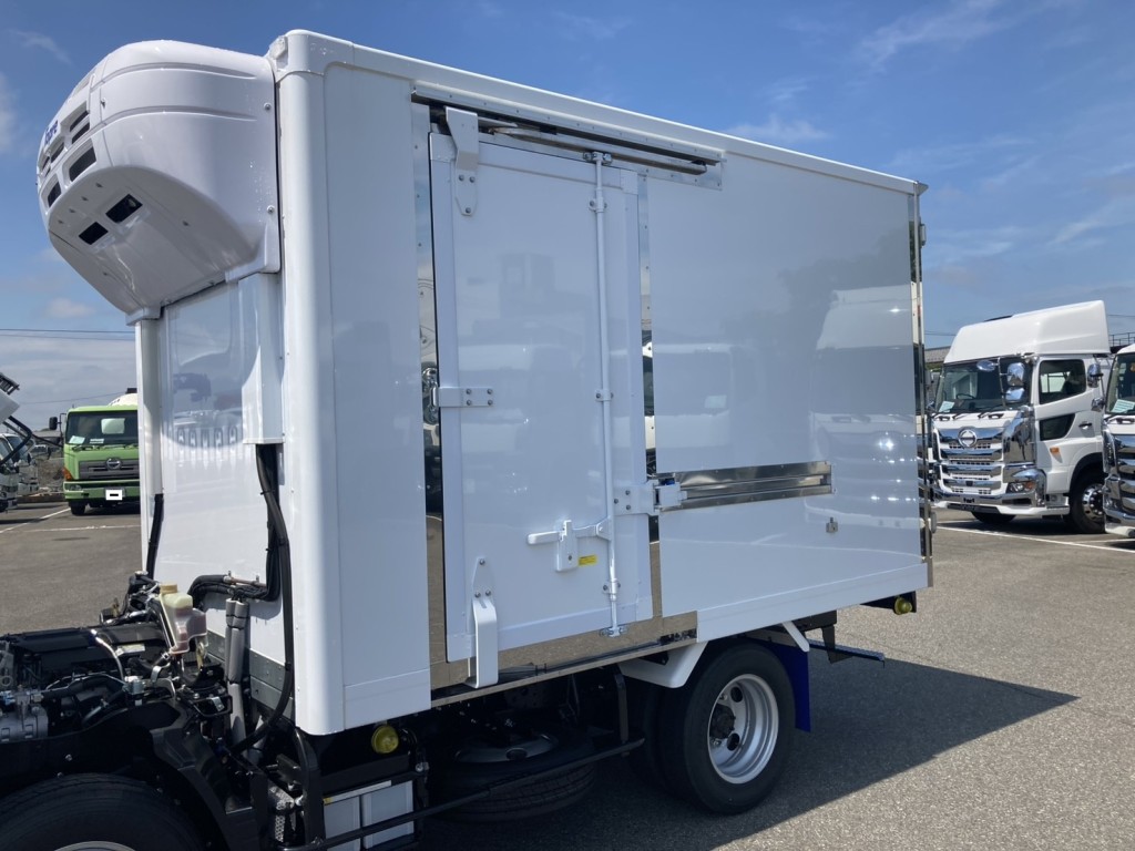 三菱 キャンター 2RG-FBAV0(4WD)の写真44