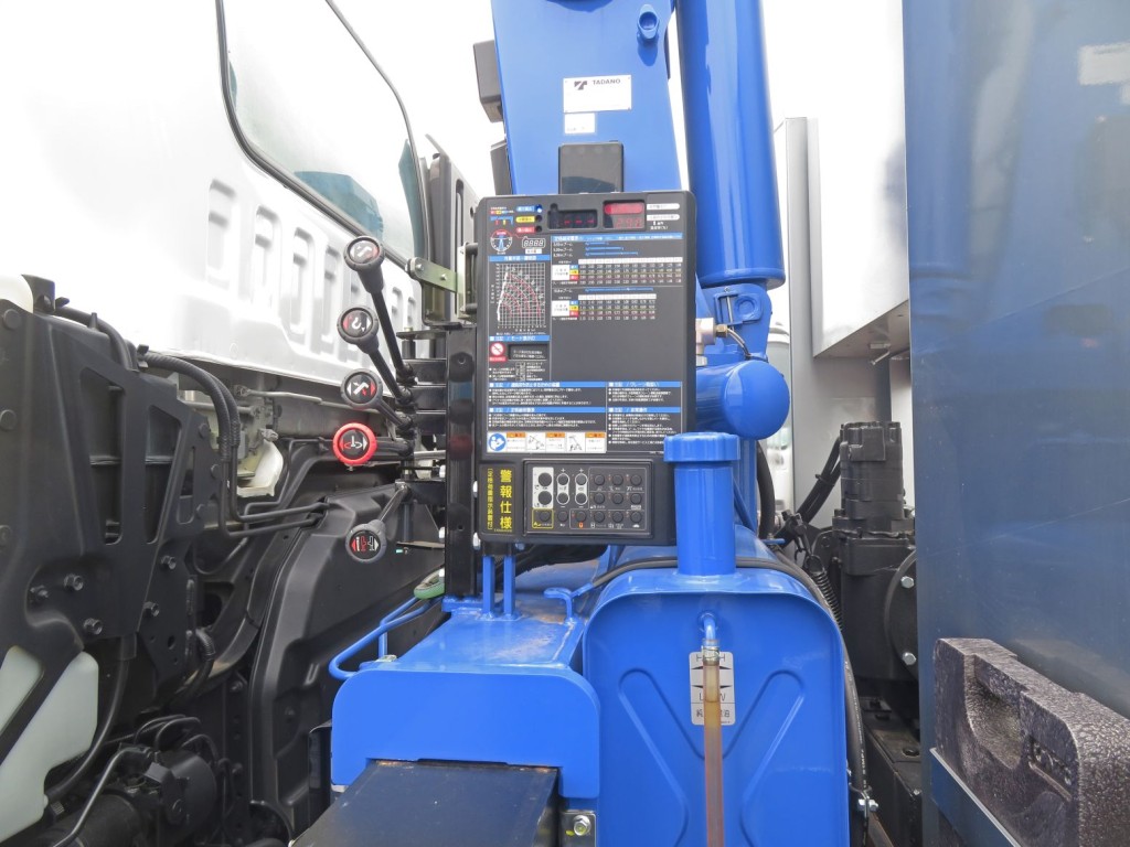 いすゞ ギガ 2PG-CYJ77Cの写真14