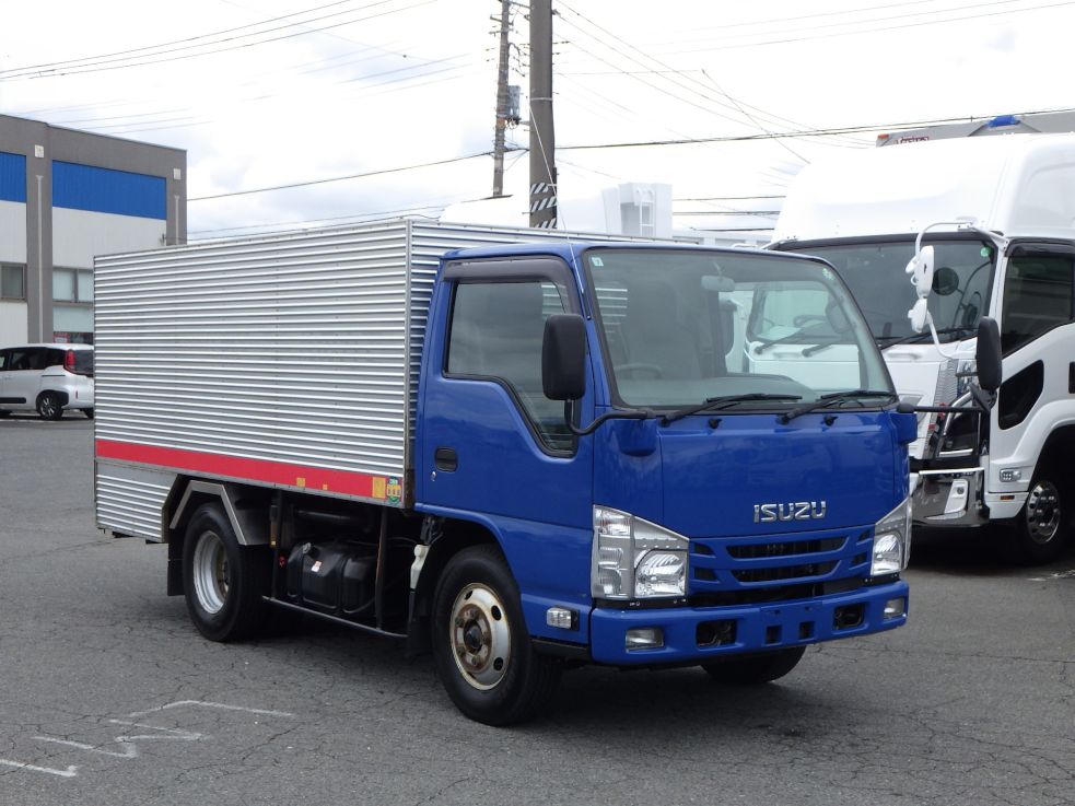 いすゞ エルフ TPG-NKR85AN(2WD)の写真2