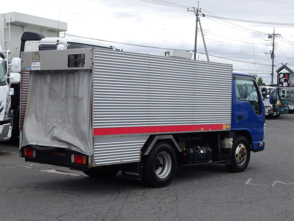 いすゞ エルフ TPG-NKR85AN(2WD)の写真4