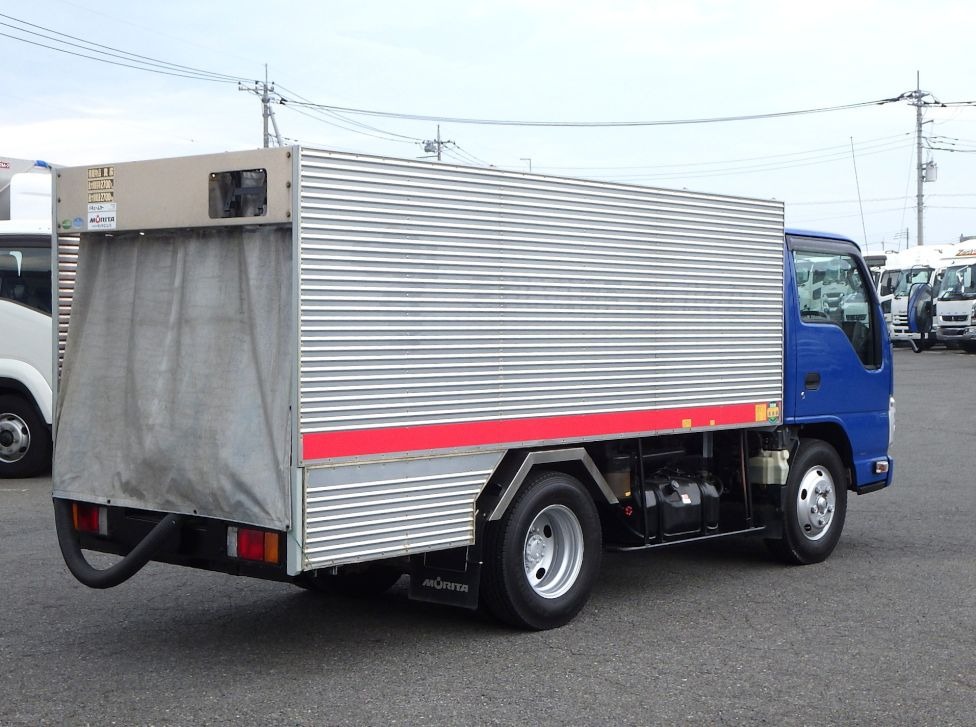 いすゞ エルフ TPG-NKR85AN(2WD)の写真4