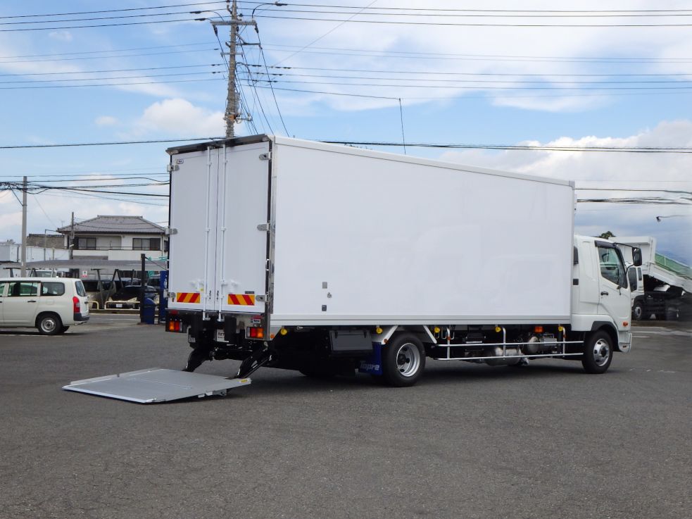 三菱 ファイター 2KG-FK65F(2WD)の写真4