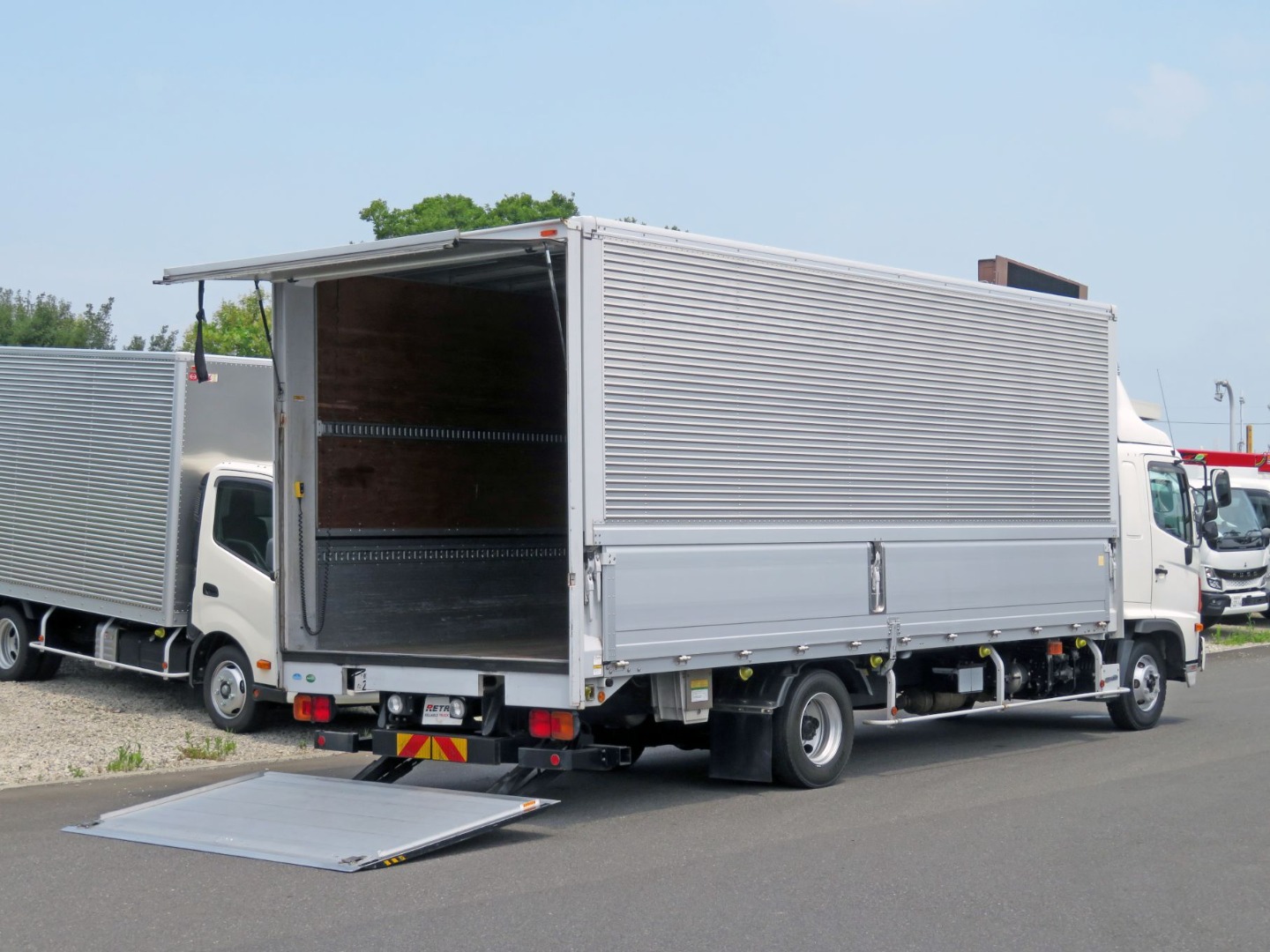 日野 レンジャー TKG-FD9JLAG(2WD)の写真4
