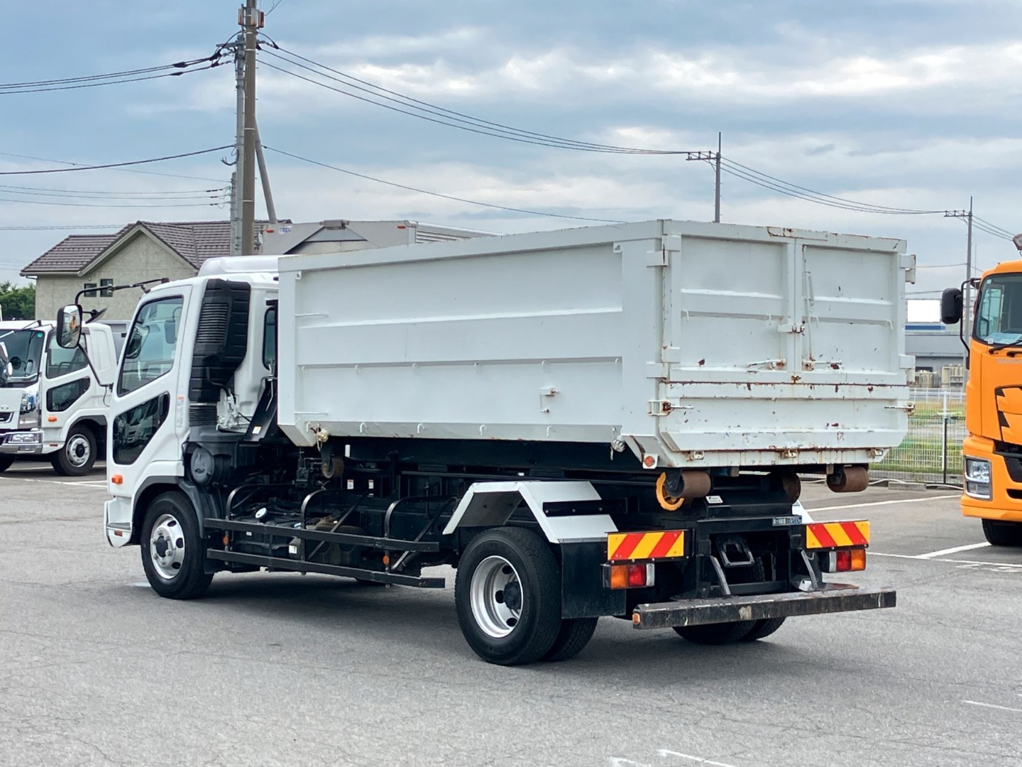 三菱 ファイター 2KG-FK71F(2WD)の写真3