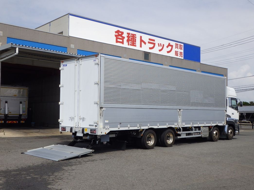 UDトラックス クオン 2PG-CG5CAの写真4