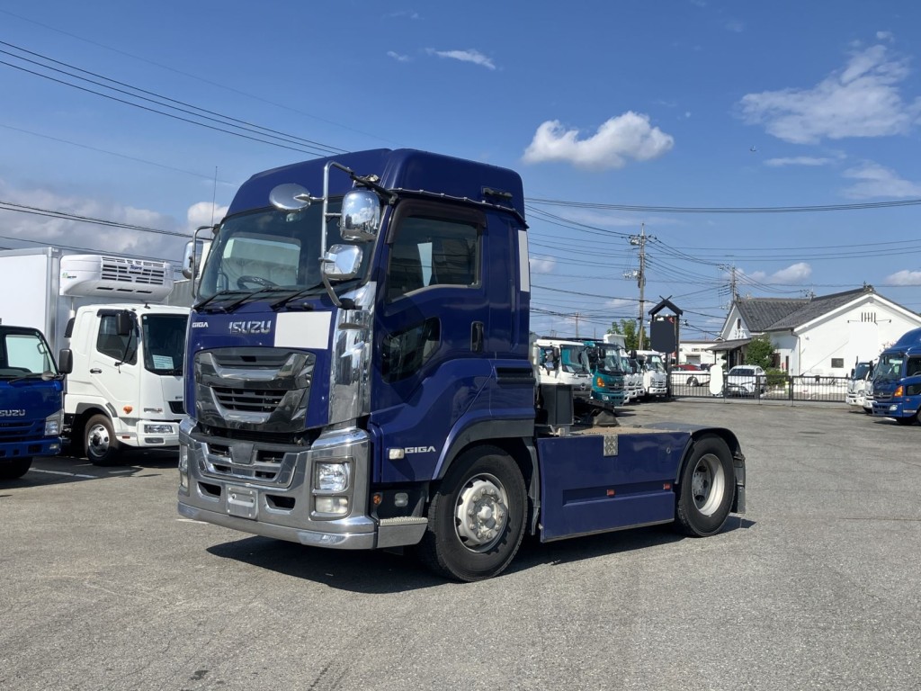 いすゞ ギガ QKG-EXD52BDの写真1