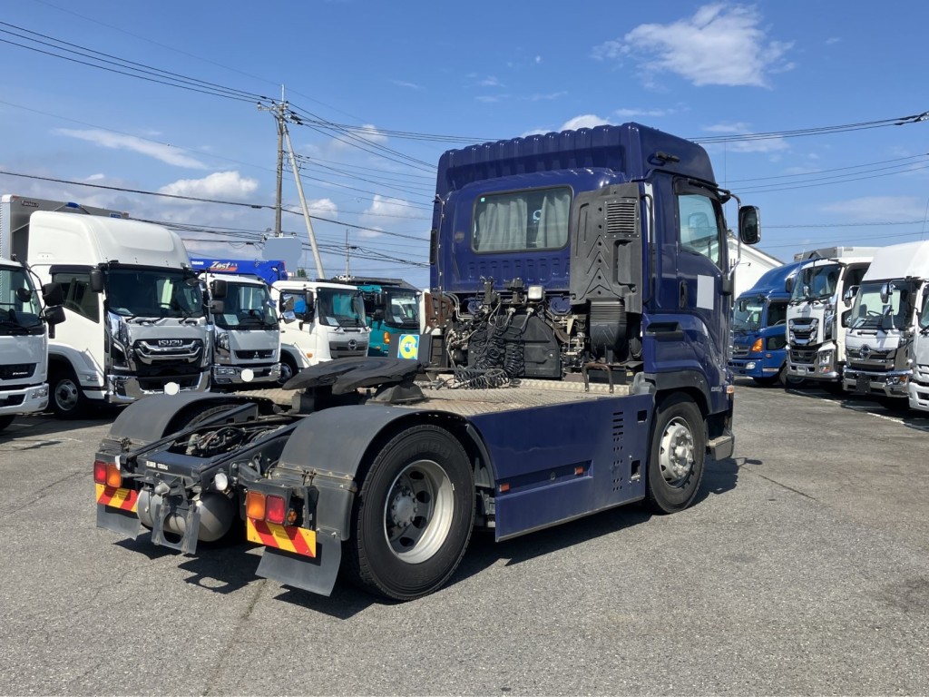 いすゞ ギガ QKG-EXD52BDの写真4