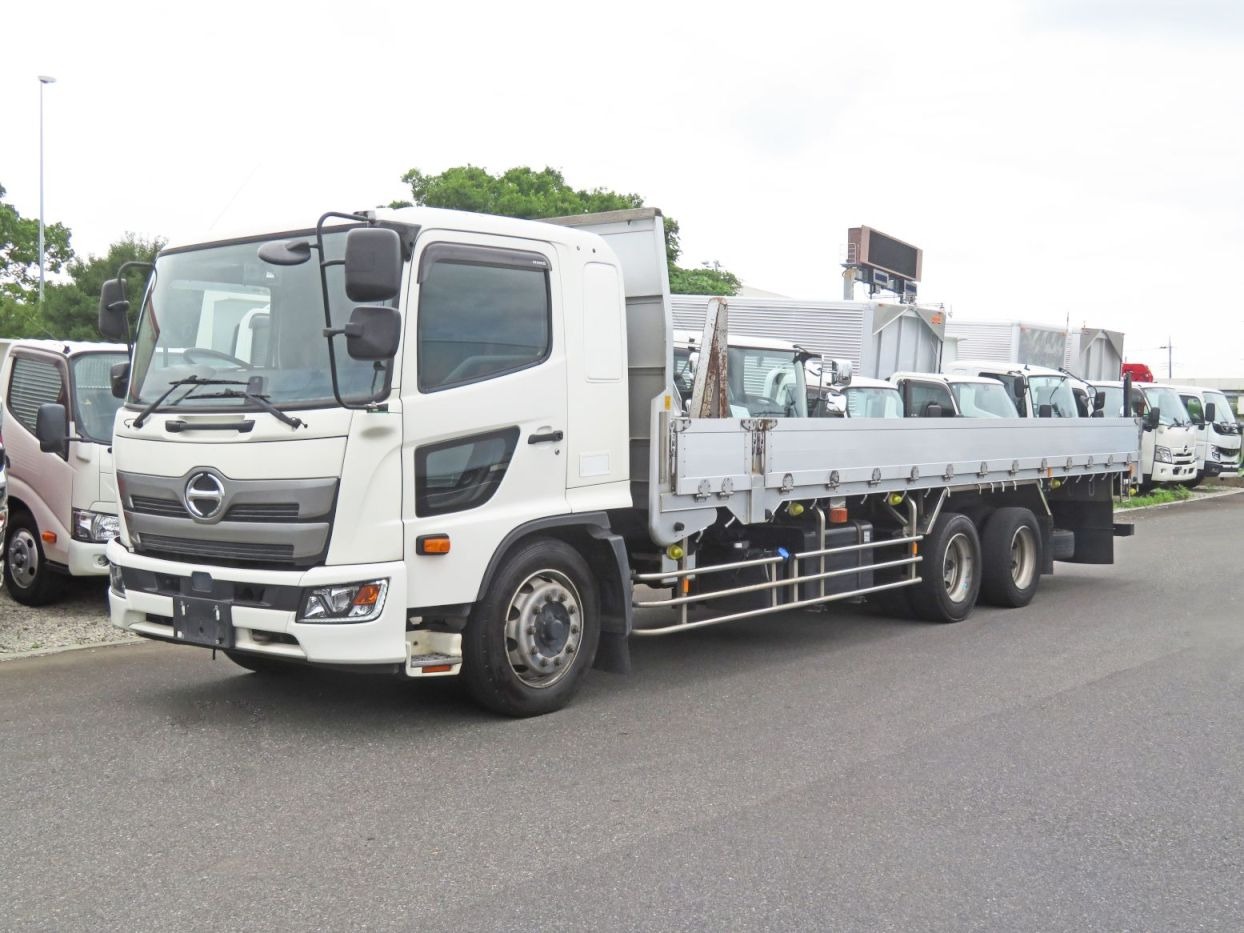日野 レンジャー 2KG-GK2ABAの写真1